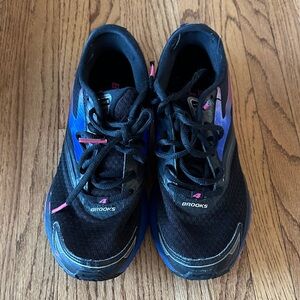 Brooks running shoes